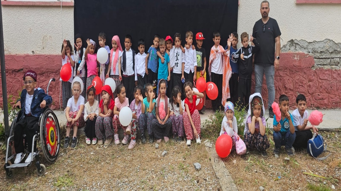 Toros'un Kaşifleri Projesi kapsamında Kayabaşı Yörük Şenliği etkinliklerine okulumuz katılım sağlayıp projeye destek oldu.